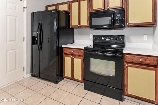 Building Photo - 12484 N Windy Willows Dr