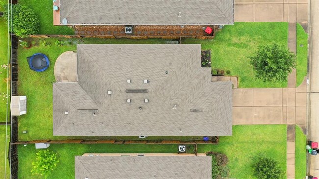 Building Photo - 11114 Kingsnorth Dr