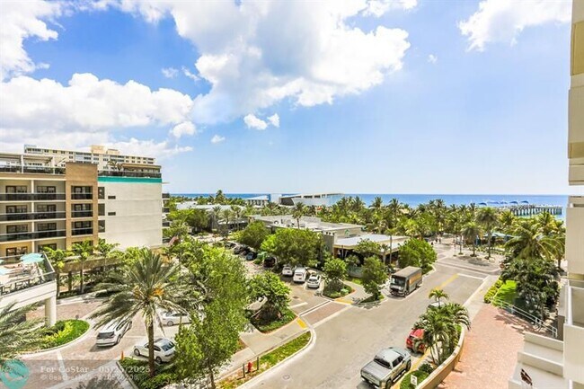 Building Photo - 133 N Pompano Beach Blvd