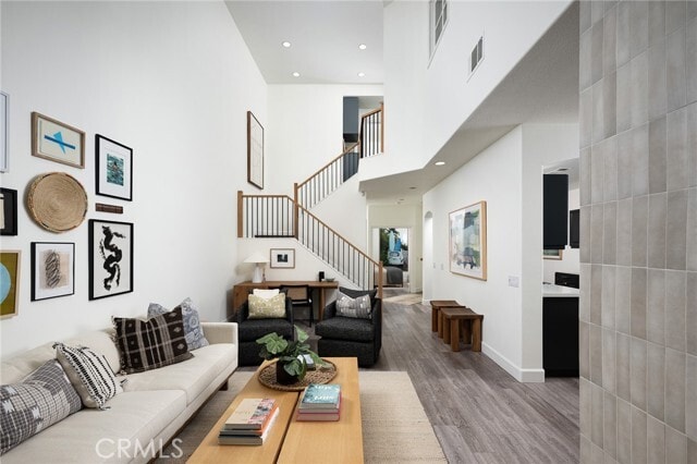 Building Photo - 5 Auvergne