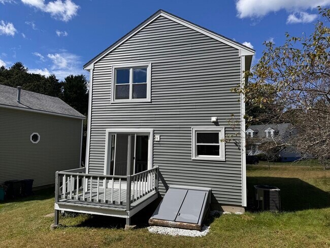 Building Photo - 47 Wyman Rd