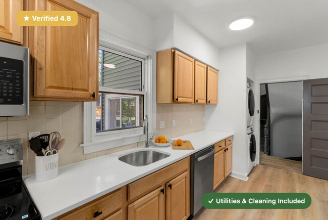 Building Photo - RoostUp Furnished Private Bedroom in Jamaica Plain