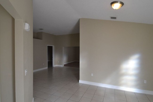 Building Photo - 5487 NW 186th St