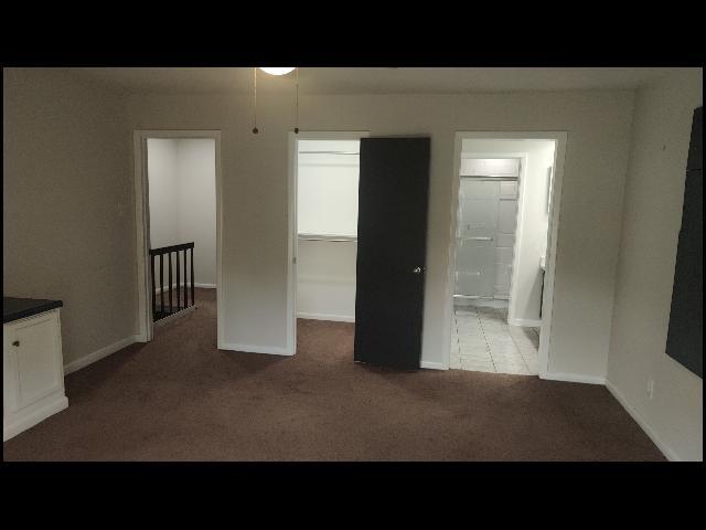 Building Photo - 401 Club Rd