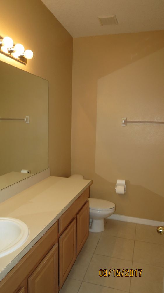 Building Photo - 4 Bed/2 Bath in Beacon Park