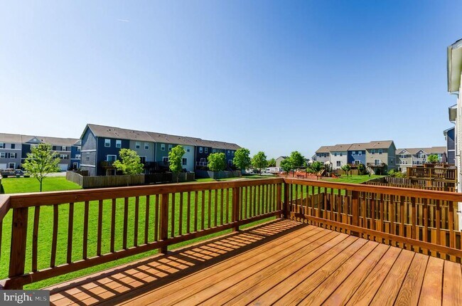 Building Photo - 172 Drexel Ct