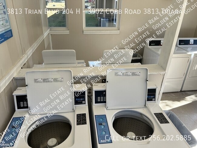 Building Photo - 3813 SW Triana Blvd