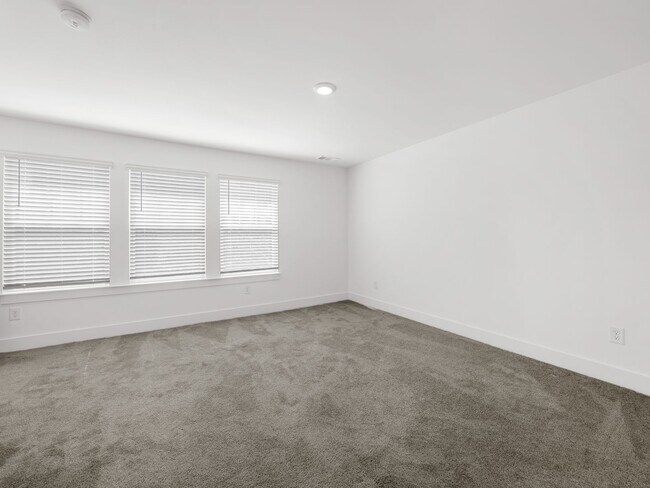 Building Photo - 476 Ml Pk Wy