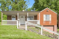 Building Photo - 127 Stowe Dr