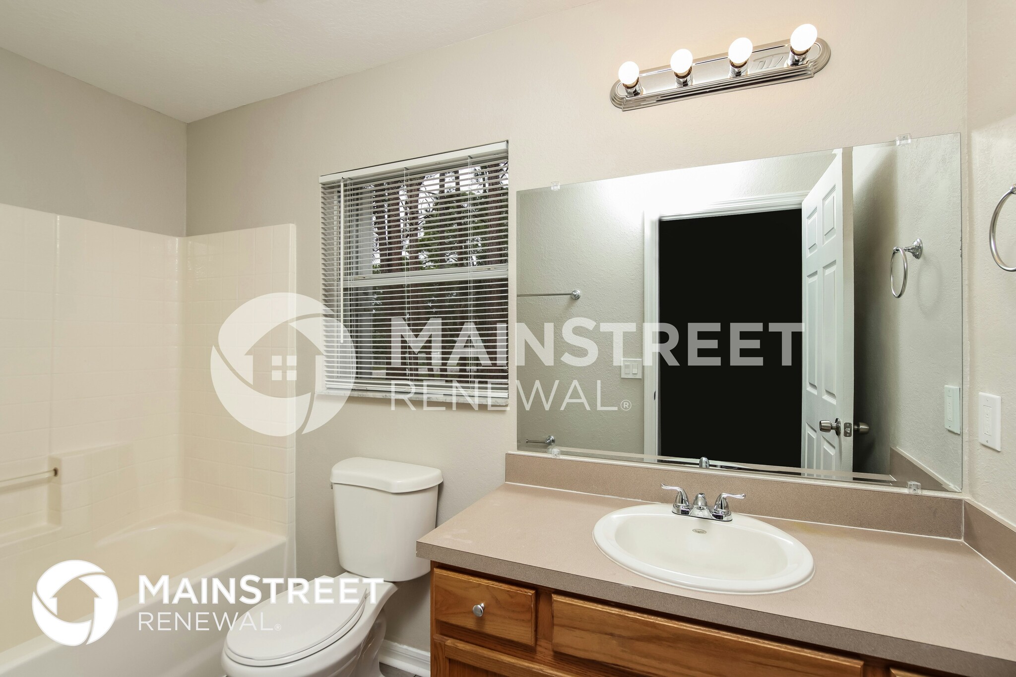 Building Photo - 547 Gasparilla Ave SE