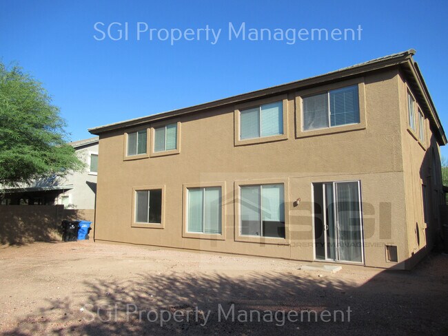 Building Photo - 3123 W Pleasant Ln
