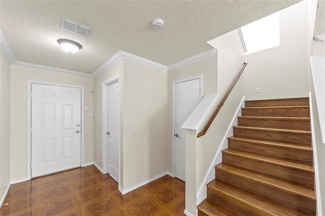 Building Photo - 1428 Thornhill Ln