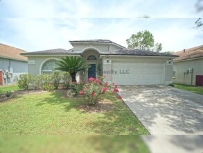 Building Photo - Charming 3 Bed, 2 Bath Home with Pond View in Sought-After Community