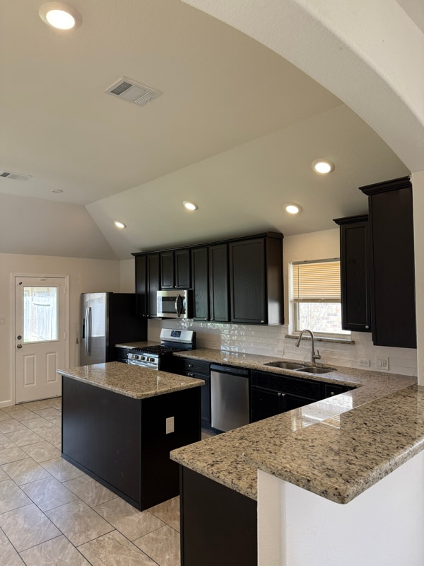 Building Photo - 3639 Arbor Trails Dr