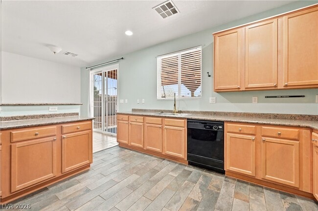 Building Photo - 9293 Palmetto Park Ct