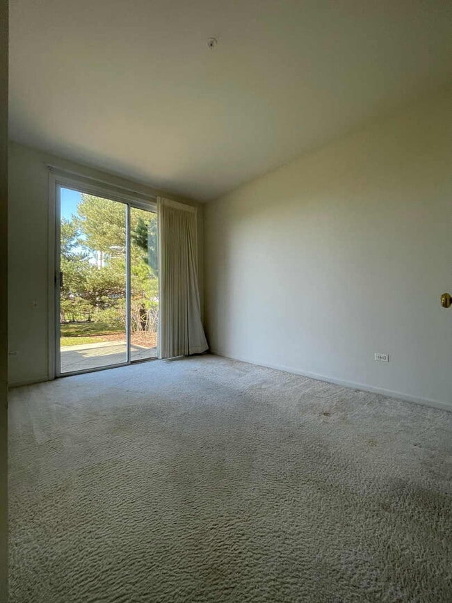 Building Photo - 51 Arboretum Dr