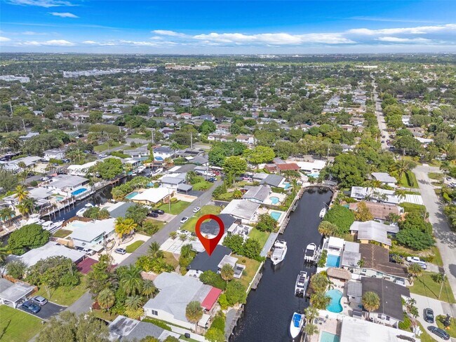 Building Photo - 2430 Key Largo Ln