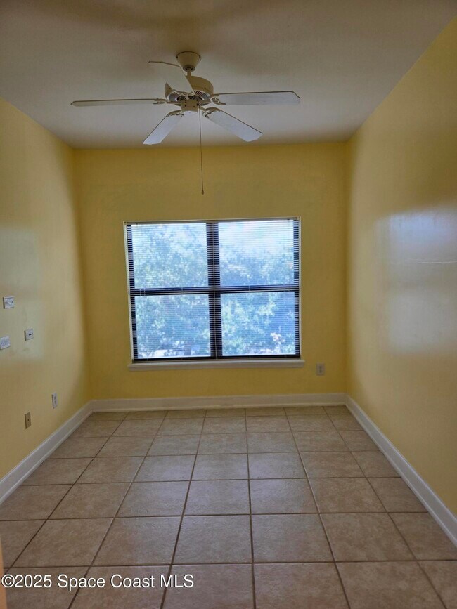 Building Photo - 6440 Borasco Dr