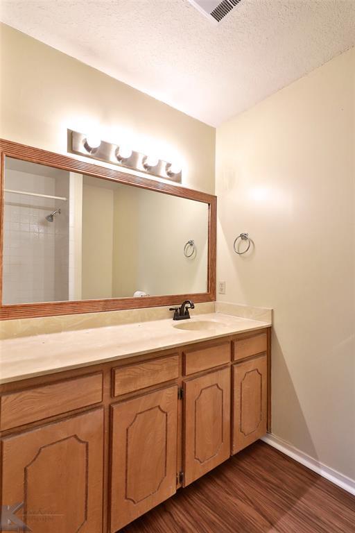 Building Photo - 5210 Meadowick Ln