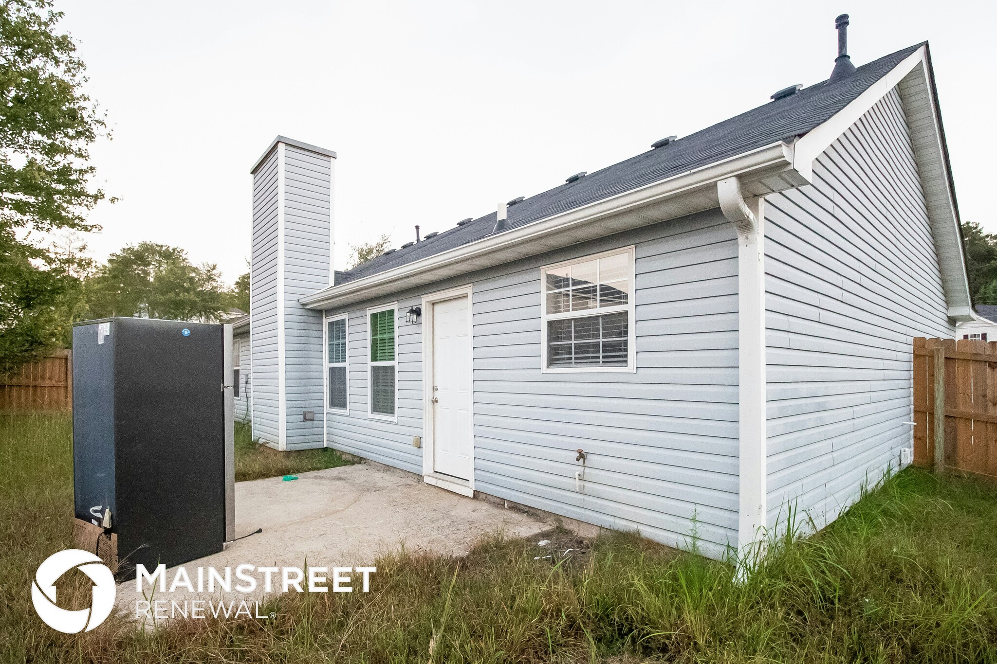 Building Photo - 7522 Clear Creek Approach