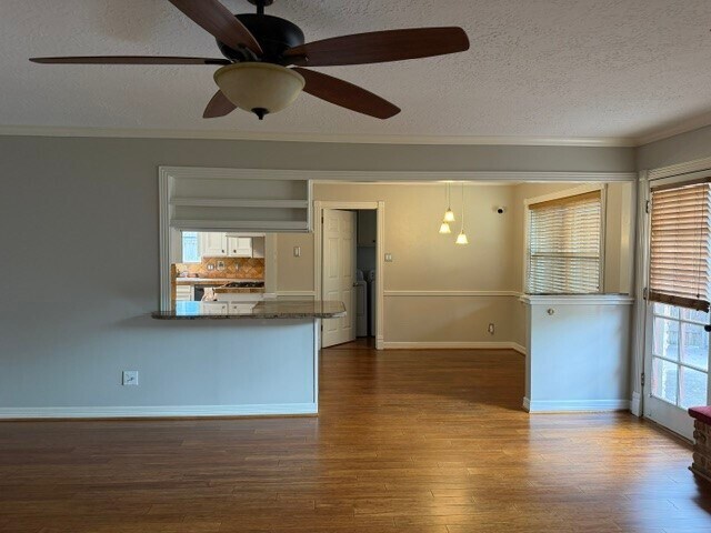 Building Photo - 5031 Twin Candle Dr