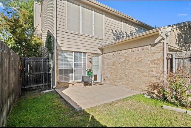 Building Photo - 1520 Beach Ln