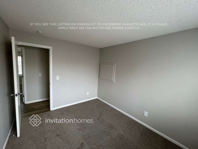 Building Photo - 4445 E 93rd Dr