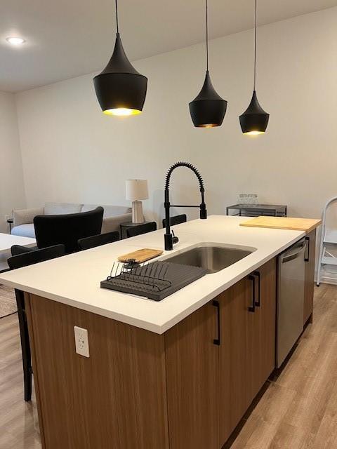 Building Photo - 112 Rogers St NE
