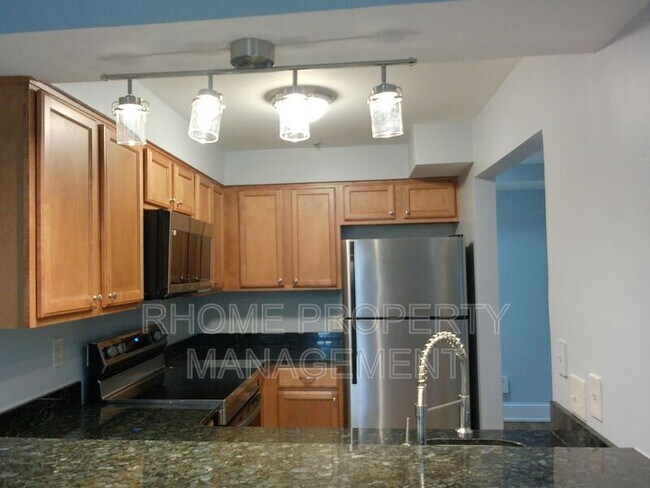 Building Photo - 2855 Peachtree Rd NE