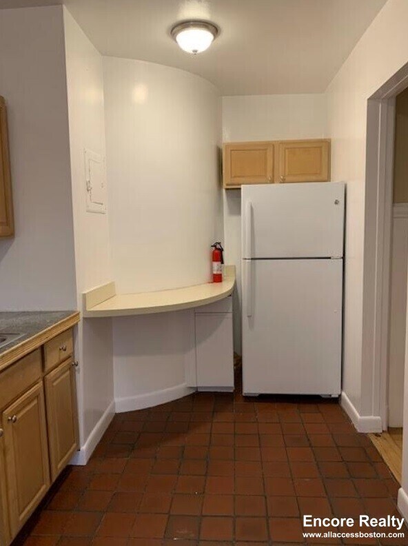 kitchen - 462 Park Dr