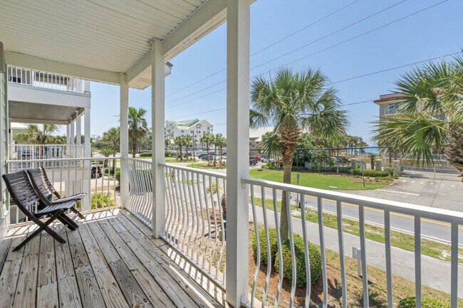 Building Photo - 2809 Scenic Hwy 98