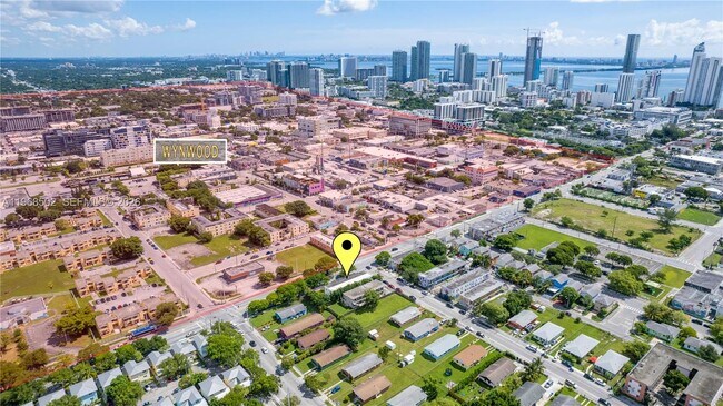 Building Photo - 1950 NW 2nd Ct