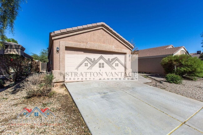 Building Photo - 6714 E Flynn Ave