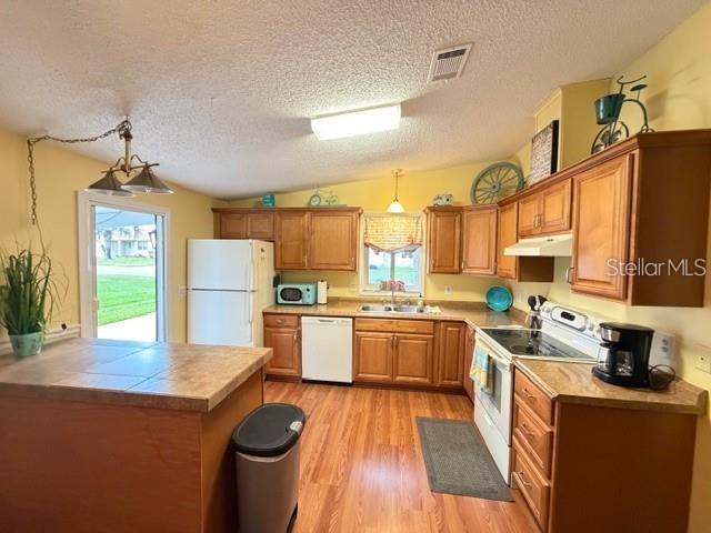 Building Photo - 1215 Panama Pl
