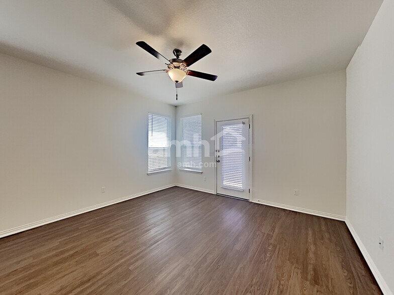 Building Photo - 345 Pebble Beach Run