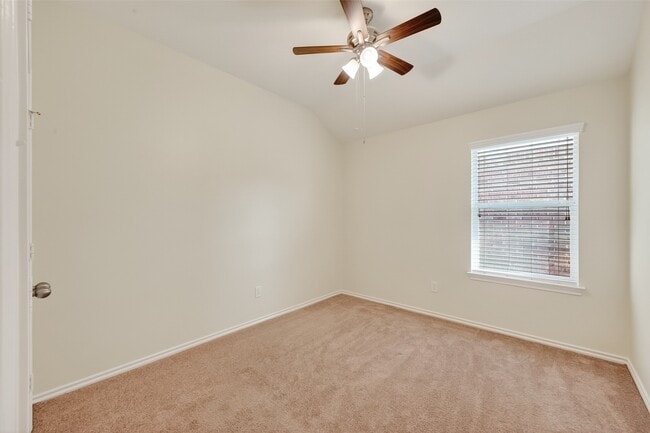 Building Photo - 9830 Lynette Falls Dr