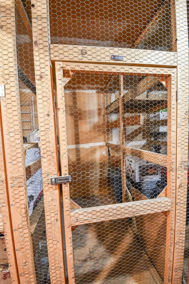 Building Photo - 2904 W 33rd St