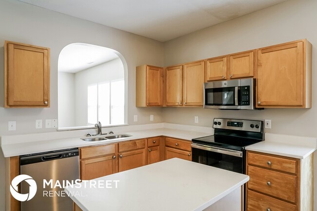 Building Photo - 4900 Heatherfield Way