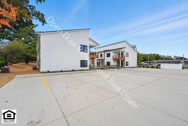 Building Photo - 1030 S Wayne St