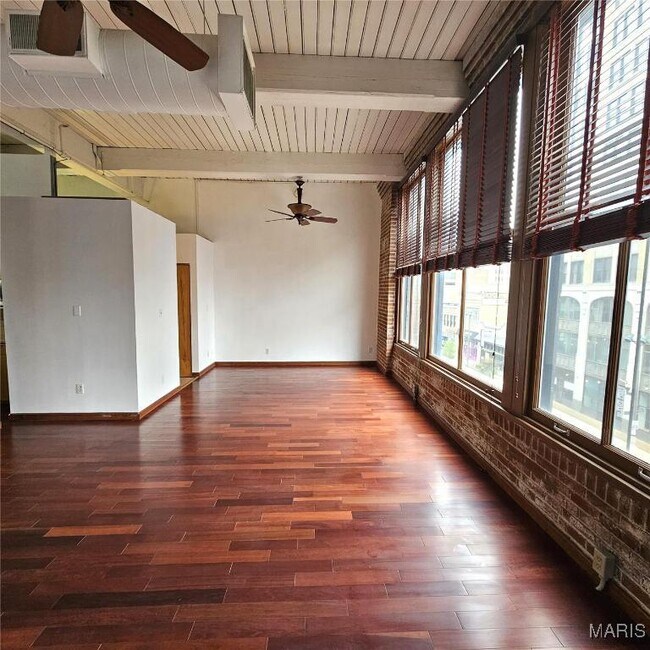 Building Photo - 507 N 13th St