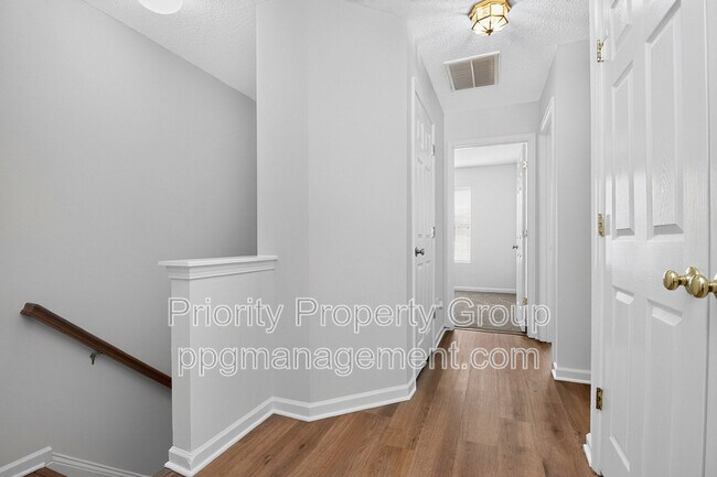 Building Photo - 3204 Barons Court Rd