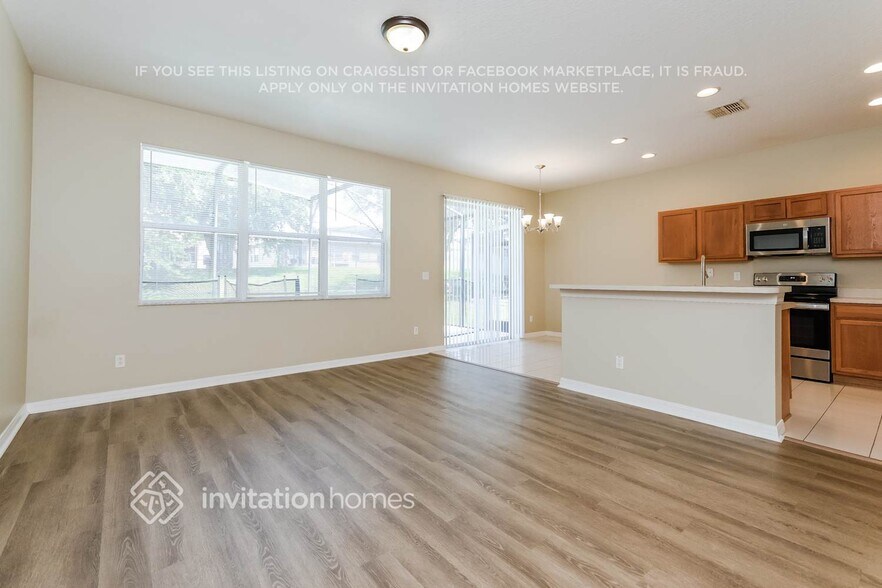 Building Photo - 240 Andover Dr