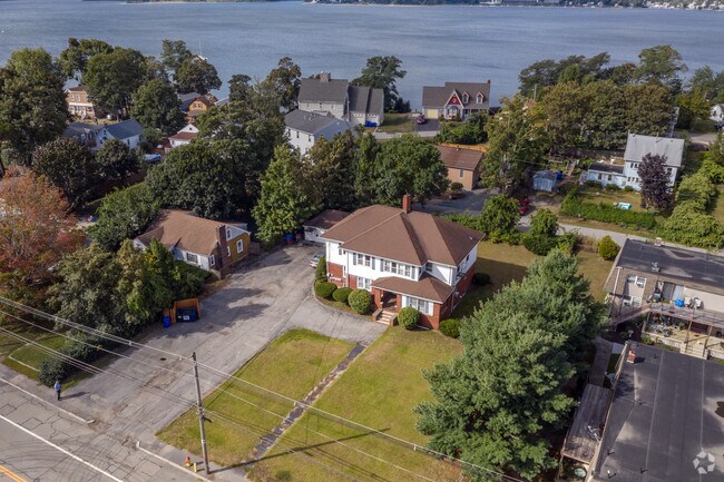 Aerial Photo - 505 Bullocks Point Ave