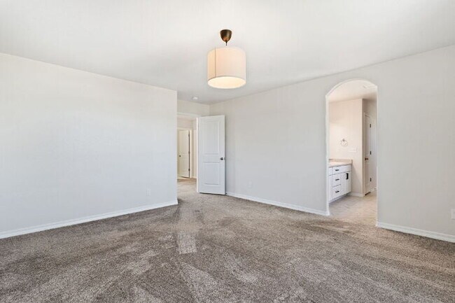 Building Photo - Modern 2-Story Home Near Peterson & Schrie...
