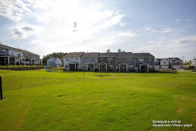Building Photo - 1220 Tredenham Wy