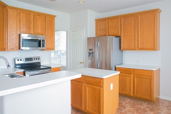 Building Photo - 14603 Bladenboro Dr