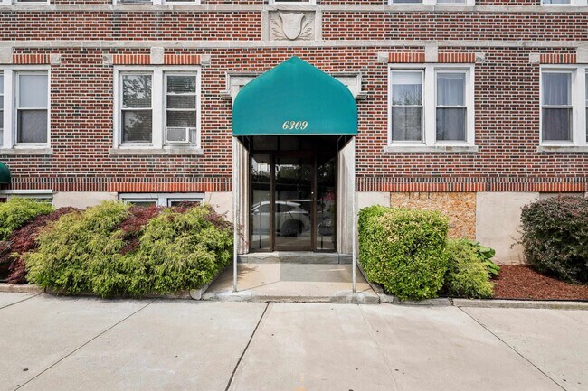 Building Photo - 6309 JFK Blvd E