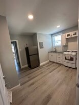 Building Photo - 2707 Kirkbride St