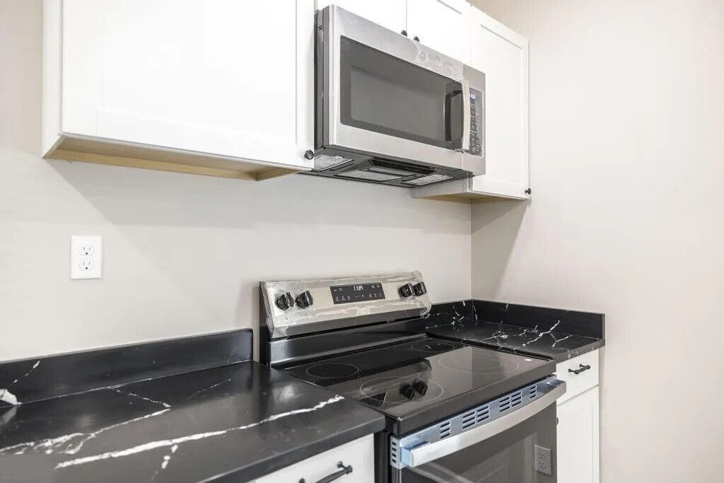 Building Photo - 2607 Beech Ave Ln