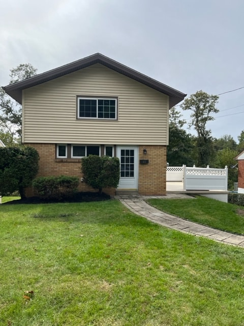 Building Photo - 409 Nike Dr